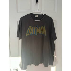 DC Comics Batman Casual Gray Graphic T-Shirt Sz: 2XL